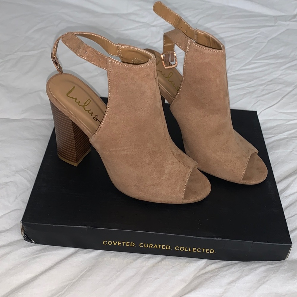 Nude ankle booties